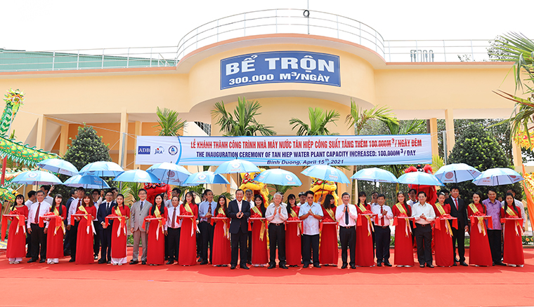 Bình Dương khánh thành Nhà máy nước Tân Hiệp mở rộng